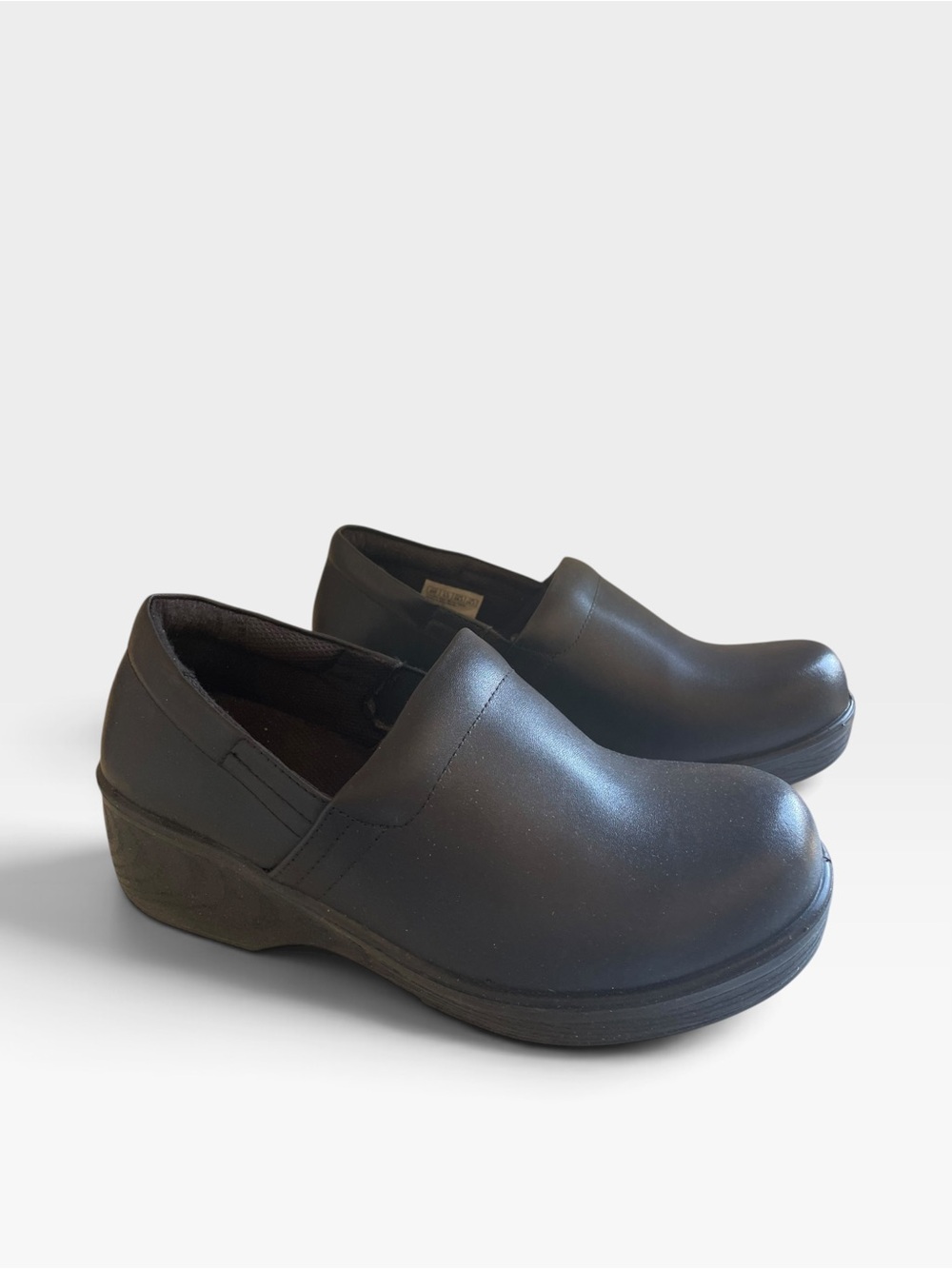 Dr. Scholl's Work Dynamo slip-resistant work clogs NEW